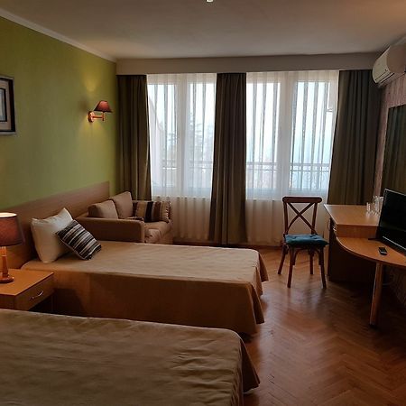 Magnolia Palace Golden Sands Exterior foto